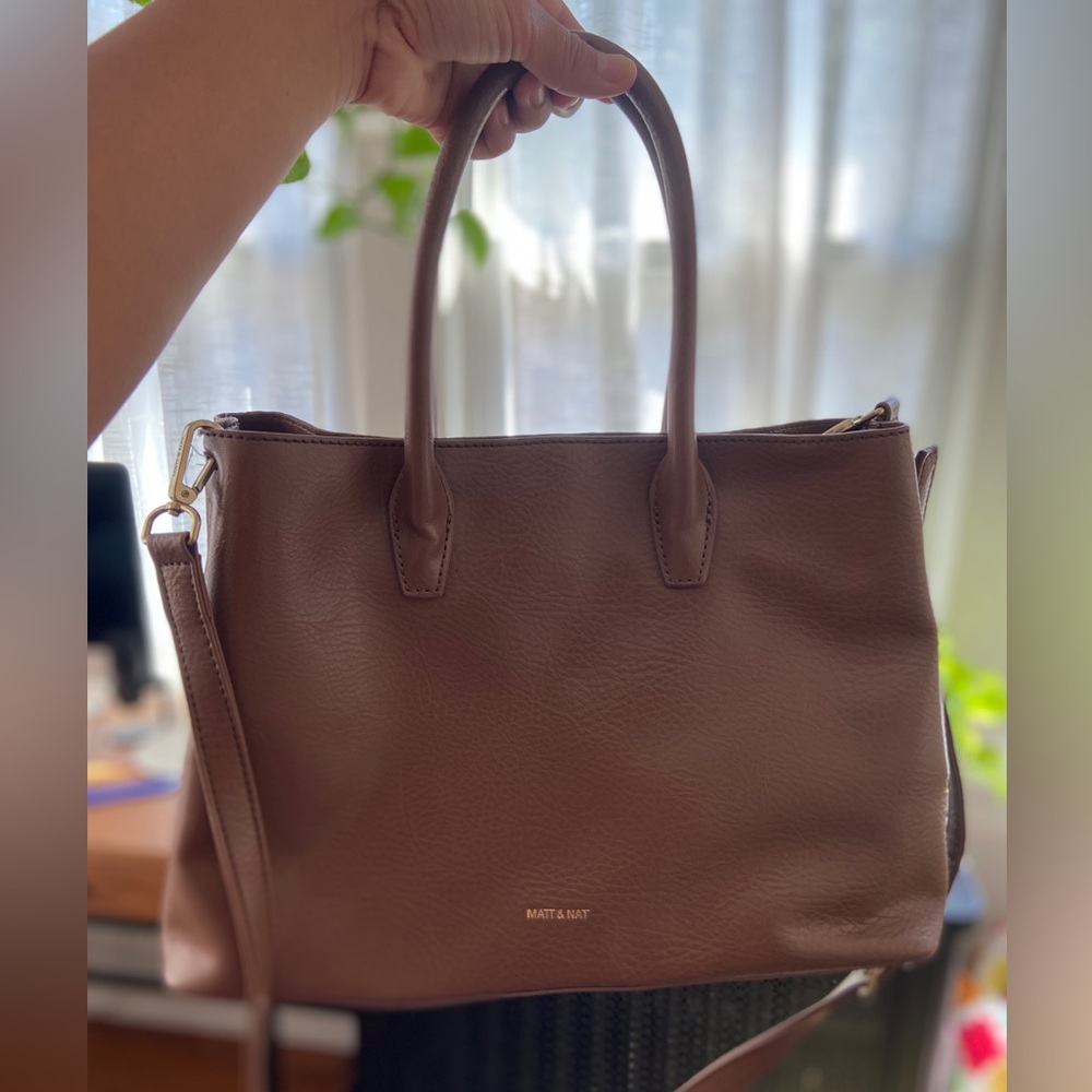 Matt & Nat Tan Krista Satchel
